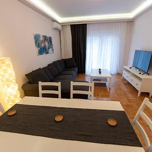 Apartment Athina Pantheon Mitropoleos Greece